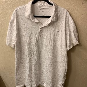 Men’s Calvin Klein shirt